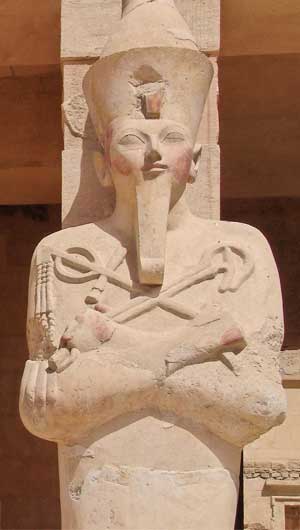Osiris-Statue mit dem Antlitz der Hatschepsut | Foto: ©by Sabrina | Reiner | CC BY-SA