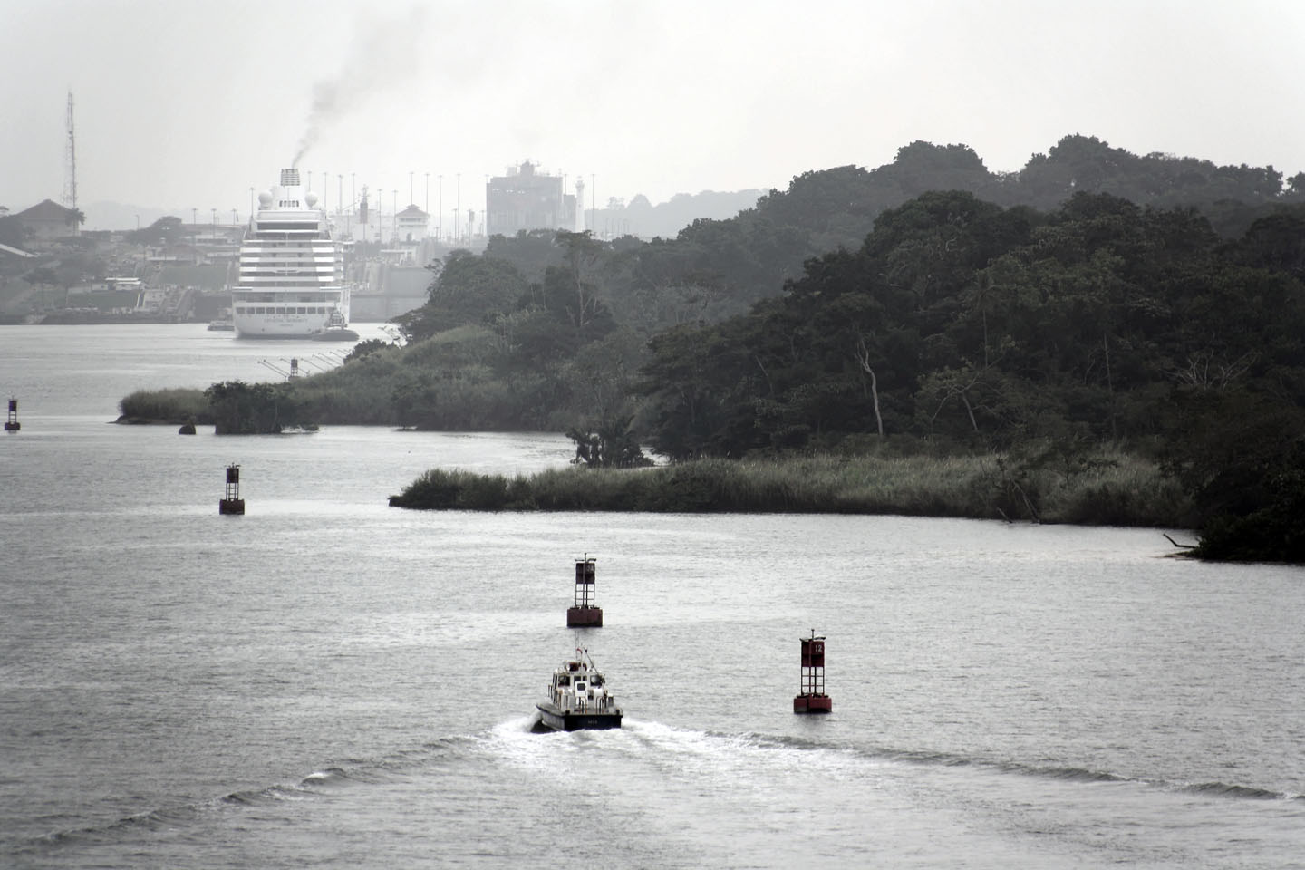 Bild 6: Panama Canal
